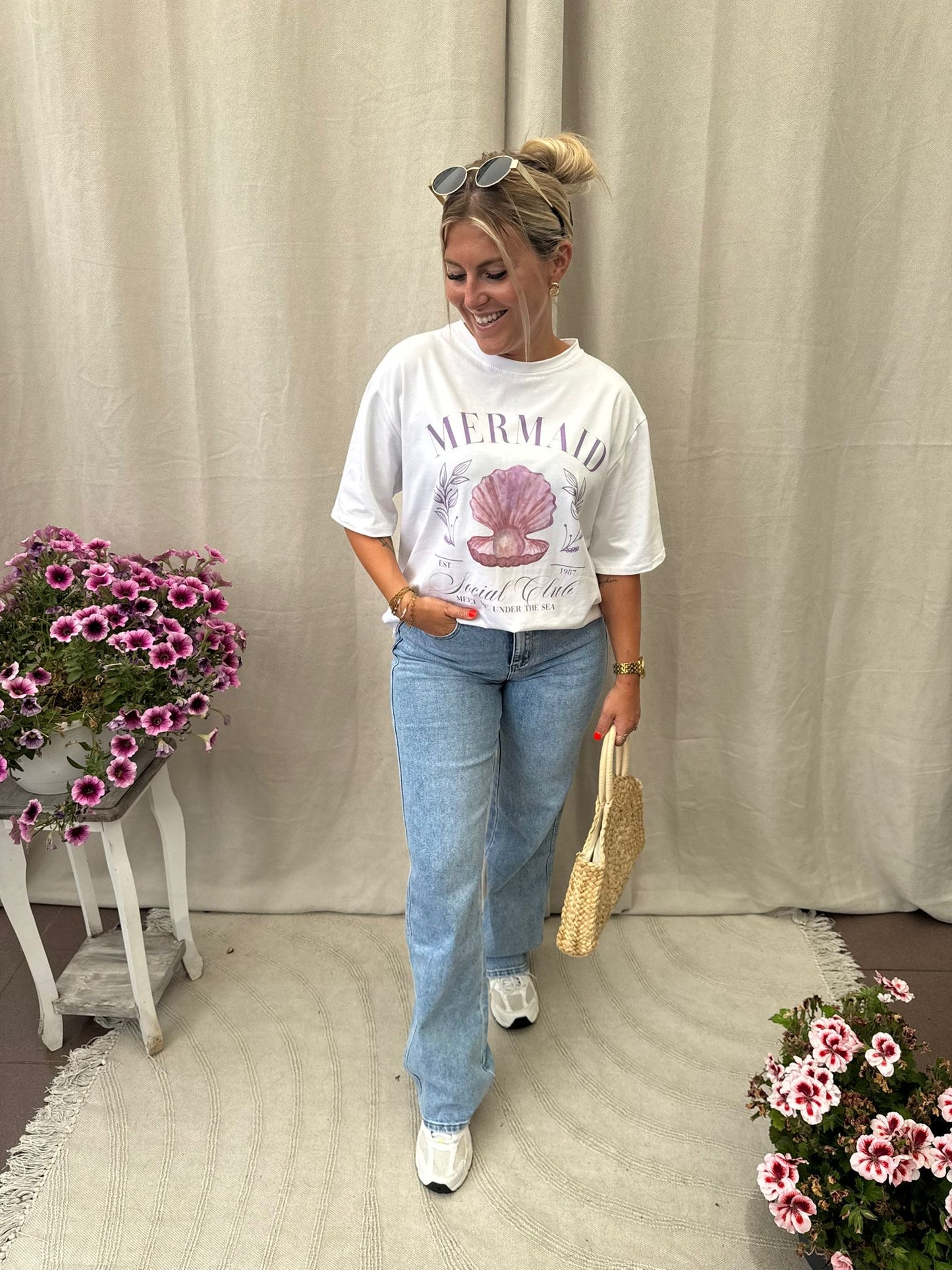 Wide leg jeans