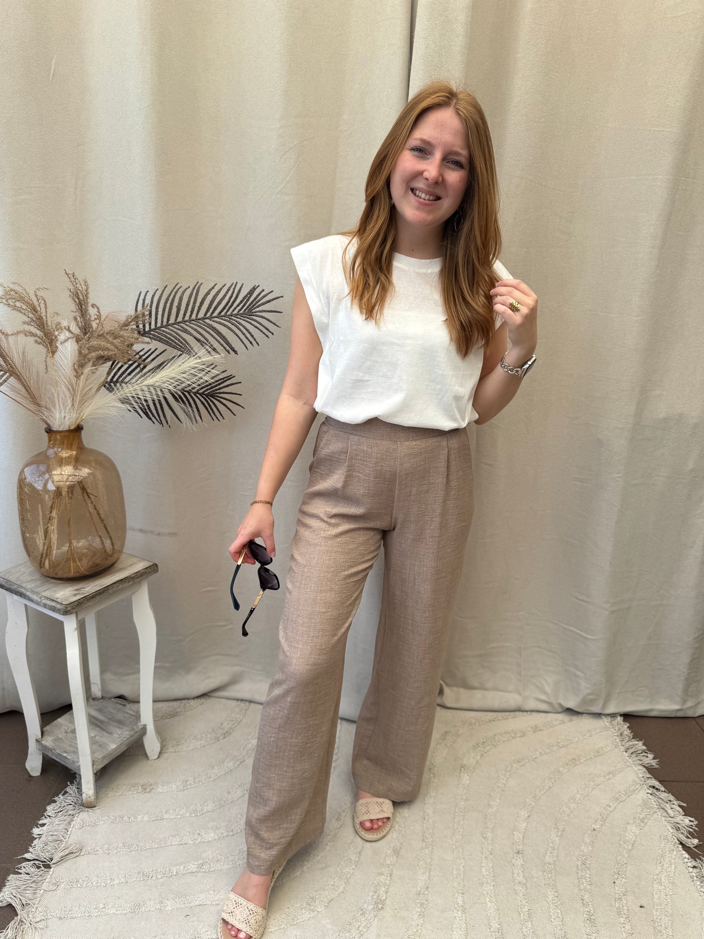Cotton taupe pants
