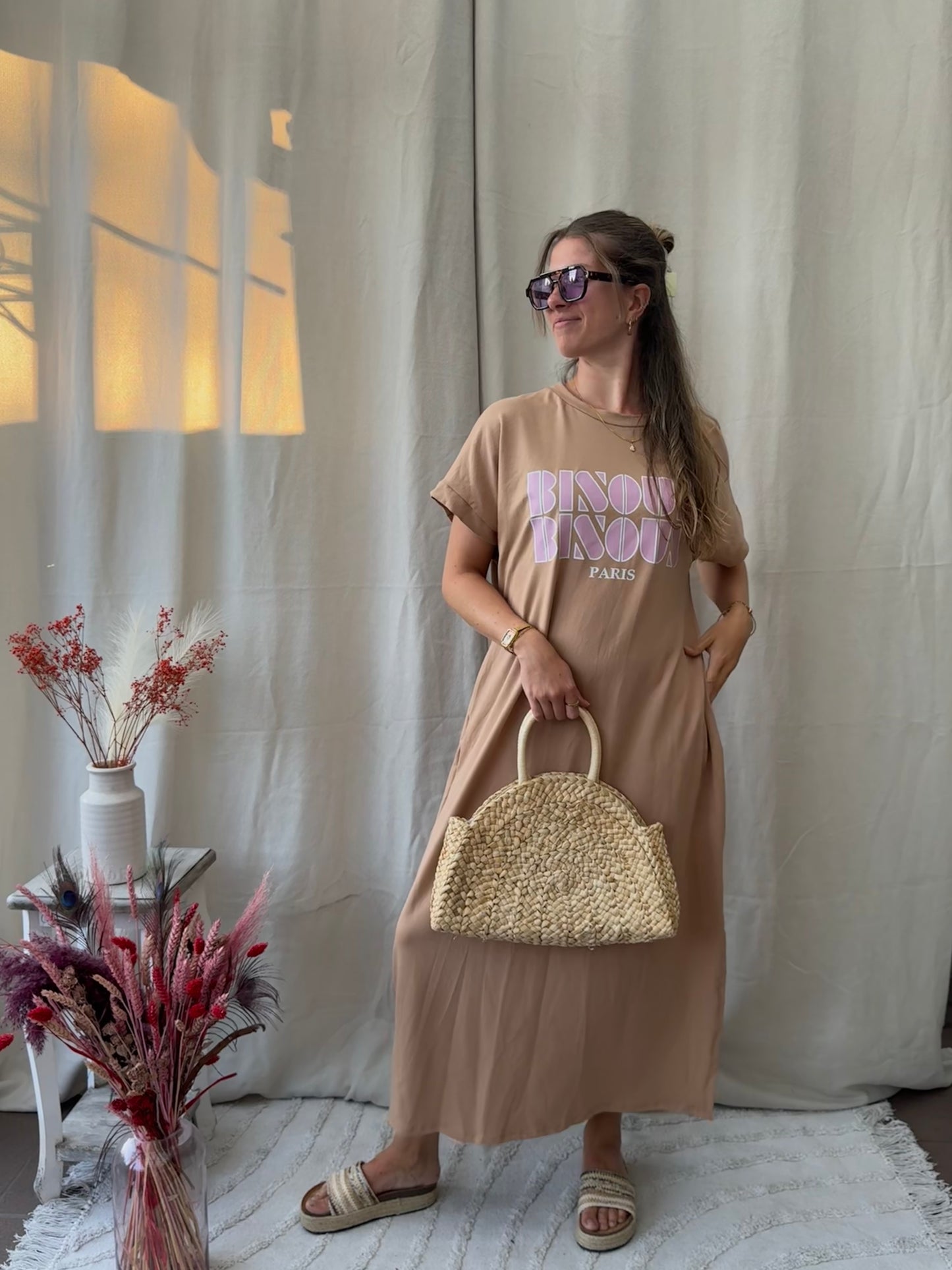 Bisous dress caramel