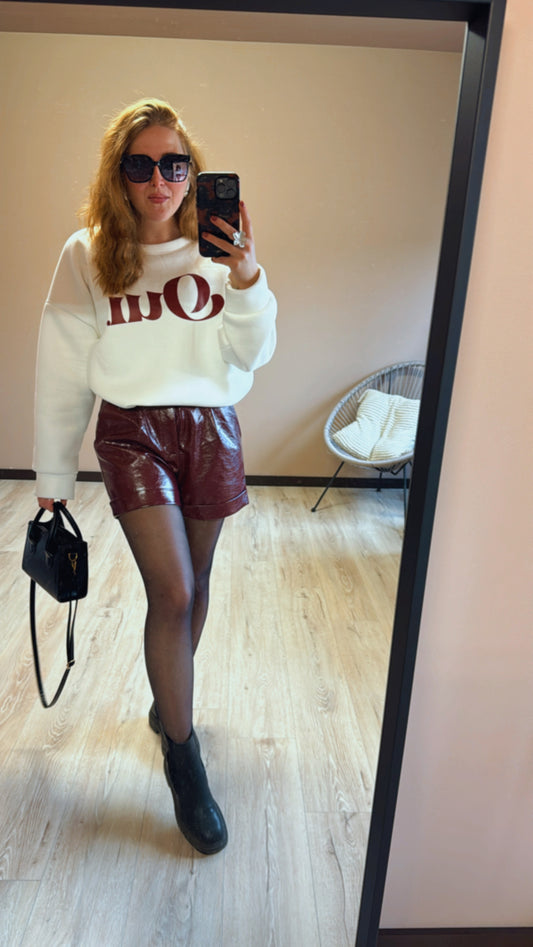 "Oui" sweater