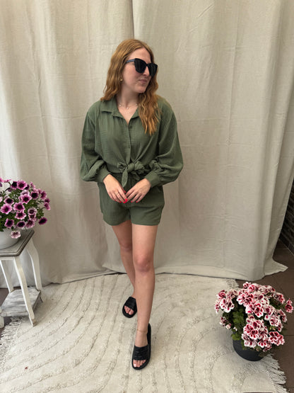 Short tetra set kaki